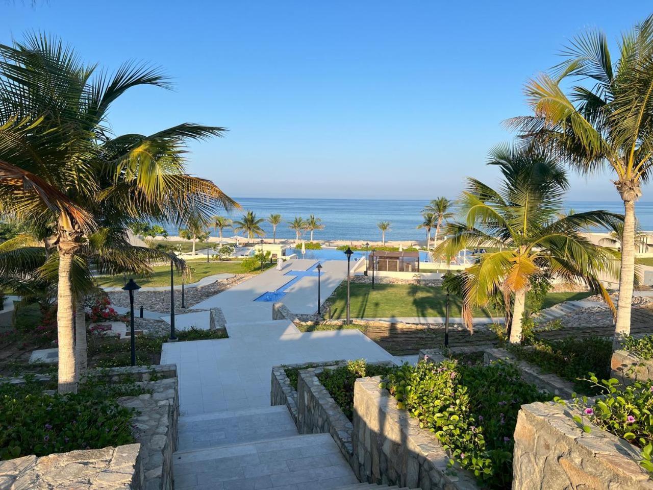 Sifah Seascape House Вилла